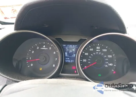 2012 Hyundai Veloster Base W/Red/Black z USA, uszkodzony, nr VIN KMHTC6AD1CU054540